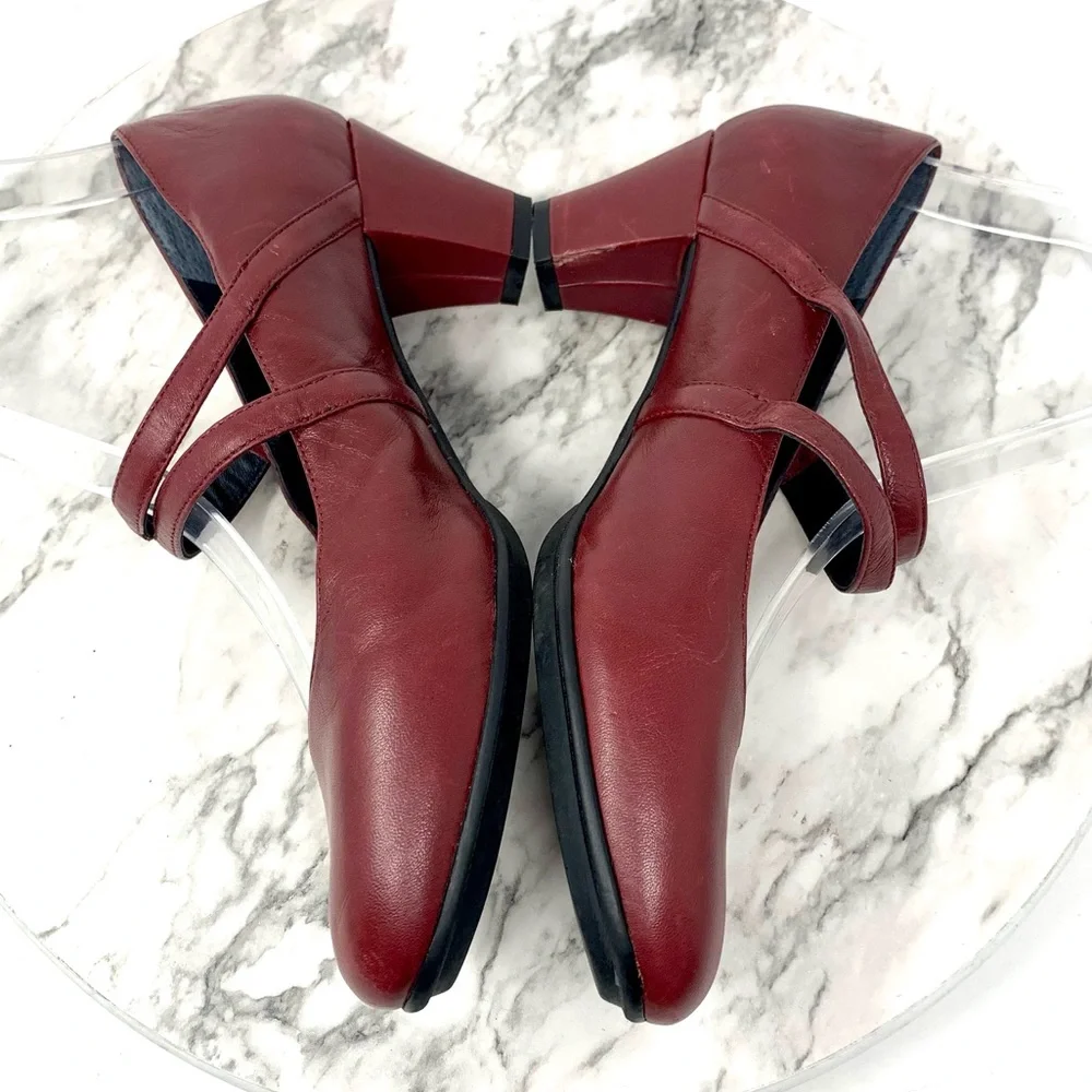 Umberto Raffini Red Leather Comfort Mary Janes 39.5 Retro Whimsigoth Avant Garde